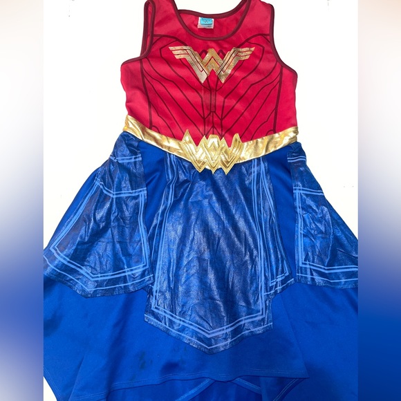 Wonder Woman Other - Girs Wonder Woman costume (size 14/xl)